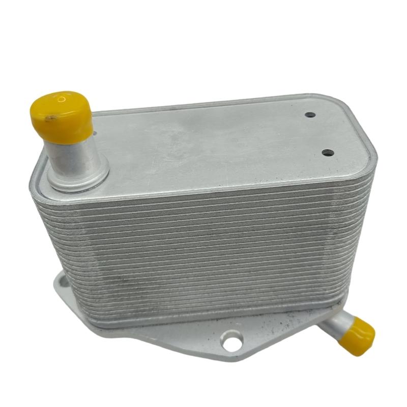31339939 Automatic Engine Oil Cooler Radiator Spare Parts for Volvo XC60 S60