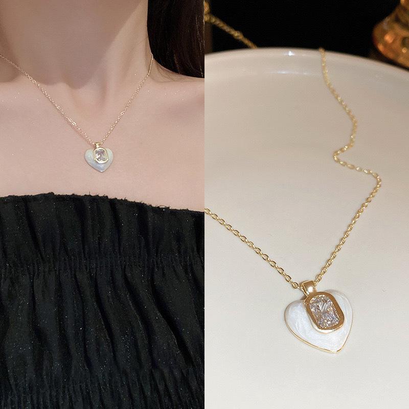 2023 Summer Luxury Pearl Choker - Gold-Plated Clavicle Necklace for Women