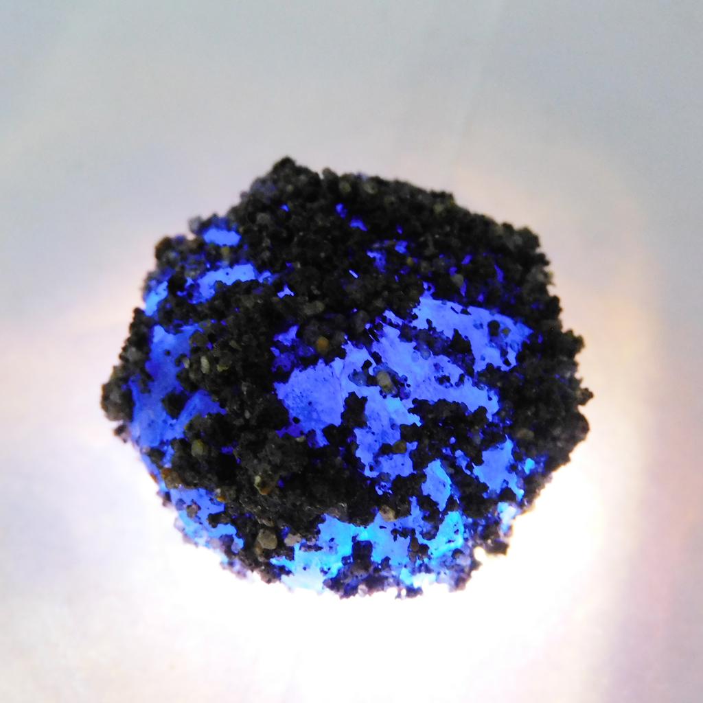 Natural Round Rough Blue Sapphire 81.55 Ct Loose Gemstones CERTIFIED M-681-Ra