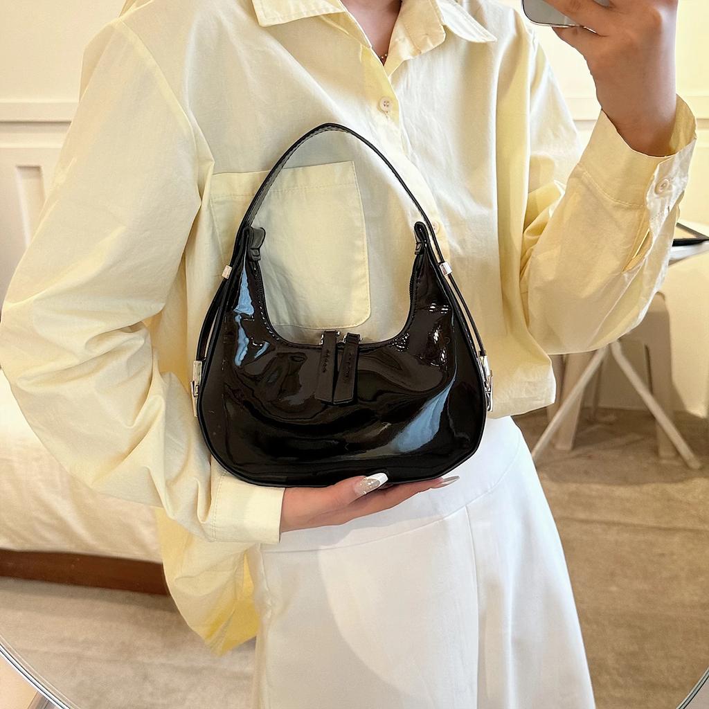 Halbmondtasche Vintage PU-Leder Kleine Umhängetasche für Damen Mädchen Hobo Handtasche Luxus Retro Rote Damen Achseltaschen Tragetaschen