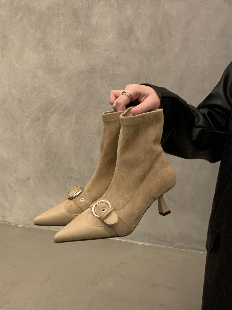 

Французькі ботильйони на маленькому підборі з гострим носком, жіноче взуття 2025, нові, в ретро стилі, з темпераментним високим підбором, весняно-осінні одинарні чоботи 36 абрикосовий