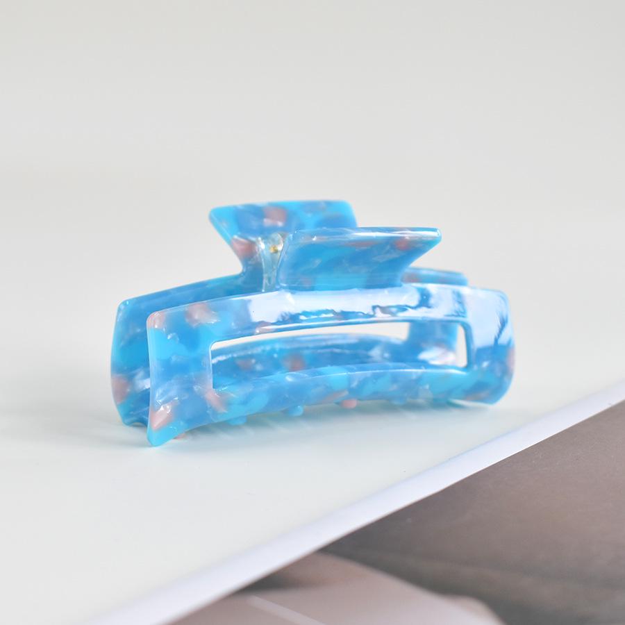 European & American Women’s Black & White Checkered Hair Clip - Large Acetate Acrylic Claw for Bun Hairstyles