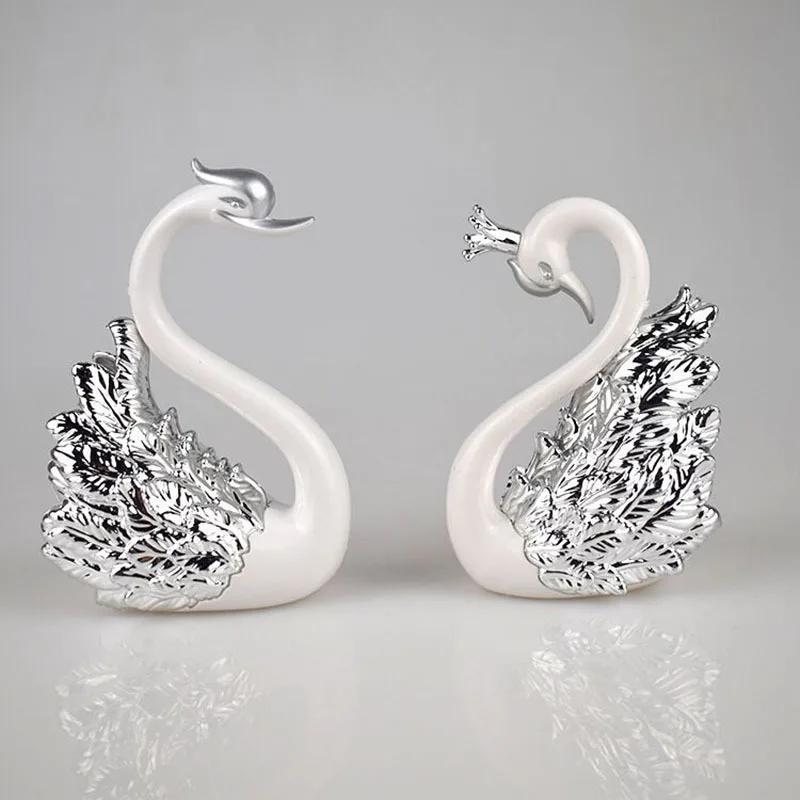 2pcs Swan Model Figurine Collectibles - Swan Cake Topper, Dessert Baking Decor Ornament, Car Interior & Home Decoration
