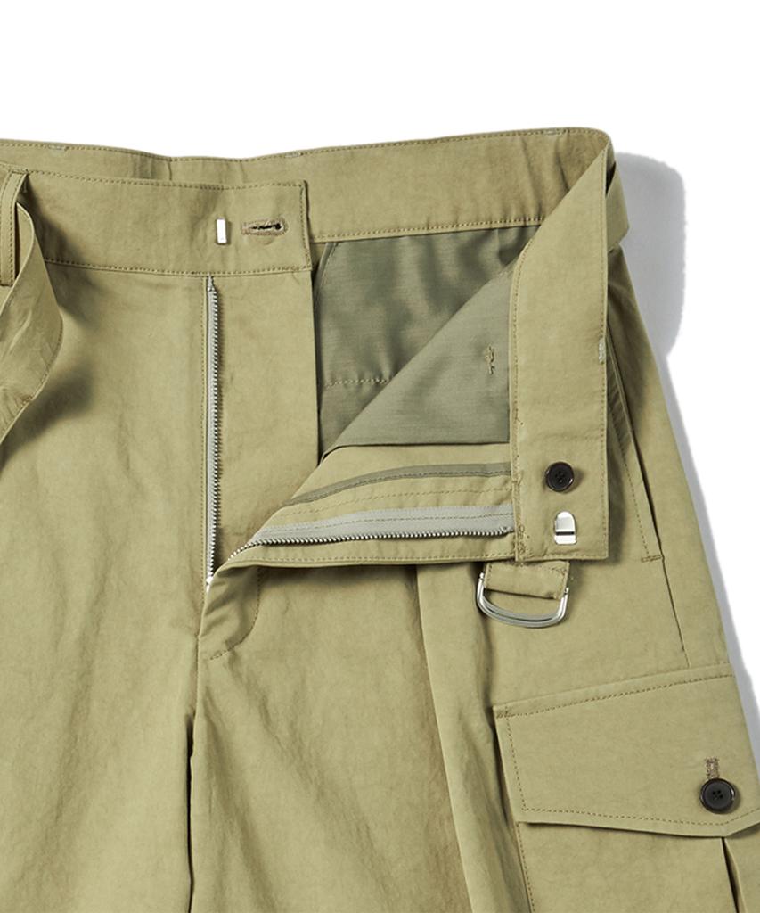 BEYOND CLOSET [Collection Line] Belted Detail Washed Cotton Cargo Half Pants Khaki