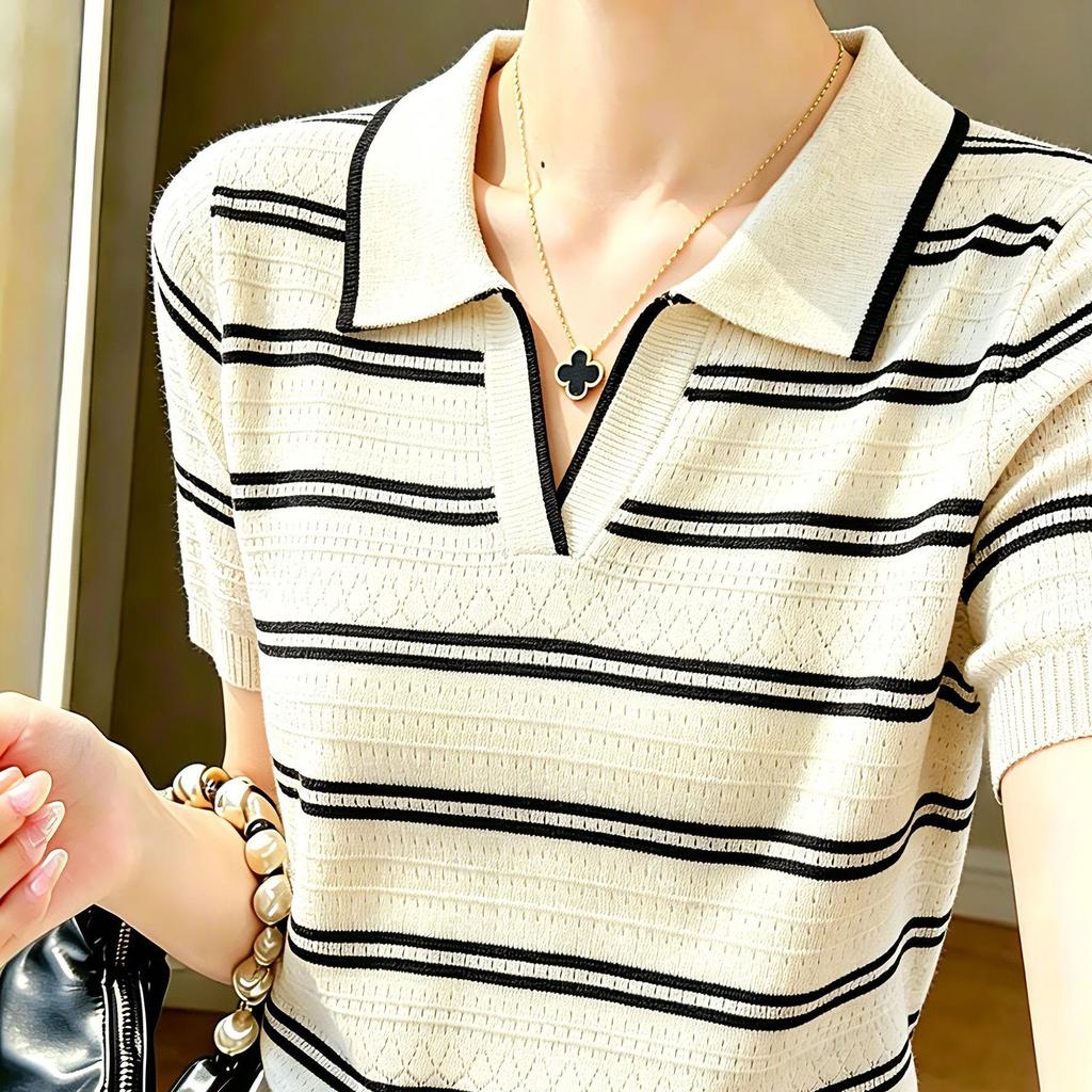 Stylish Contrast Color Knit Short Sleeve Top – Youthful, Slimming, and Fashionable