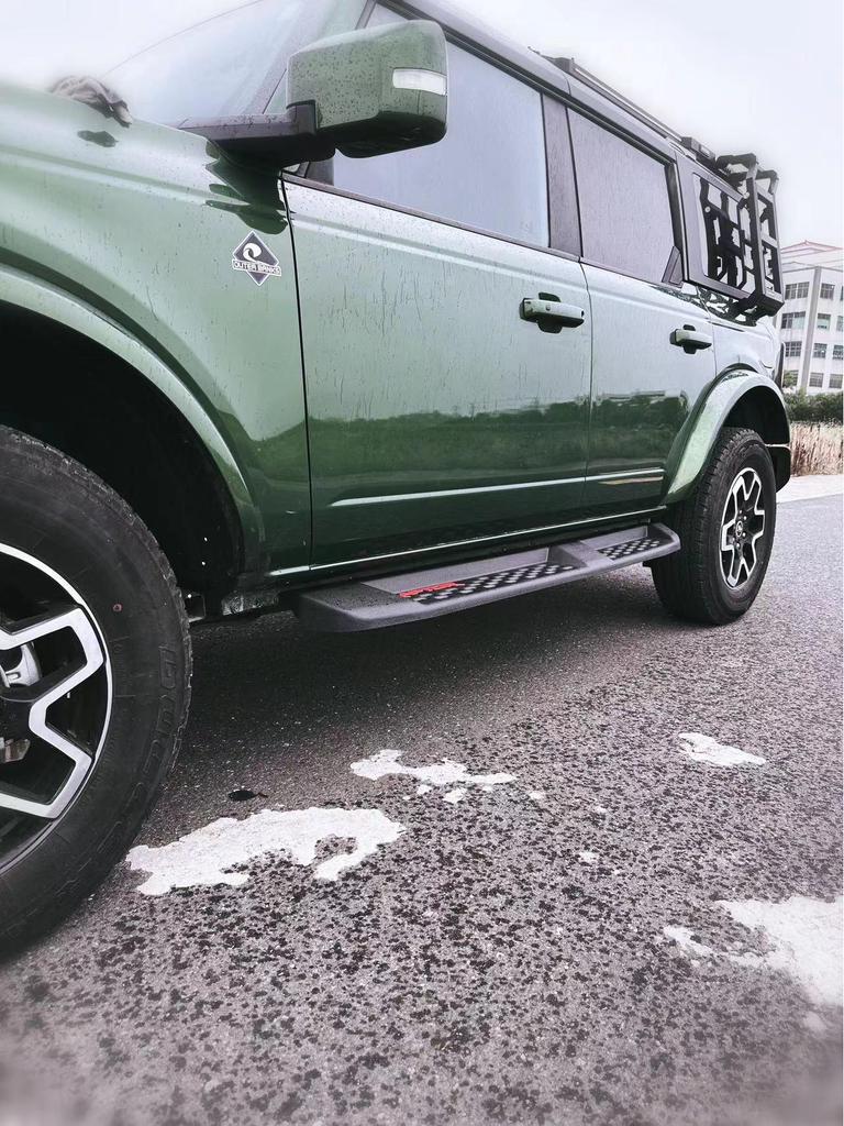 Raptor-Style Foot Pedals & Off-Road Side Pedals: Bronco Upgrade with Anti-Collision Guard