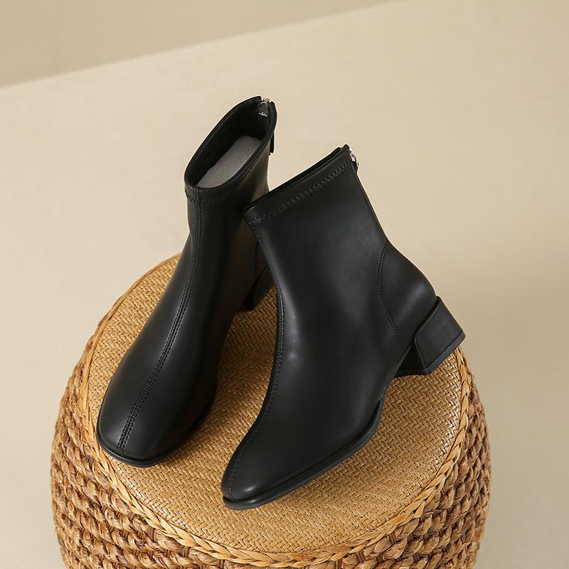Martin Boots Autumn and Winter 2025 New Spring and Autumn Single Boots Internet Celebrity Versatile Thick Heel Shoes Children Medium Heel Short Boots