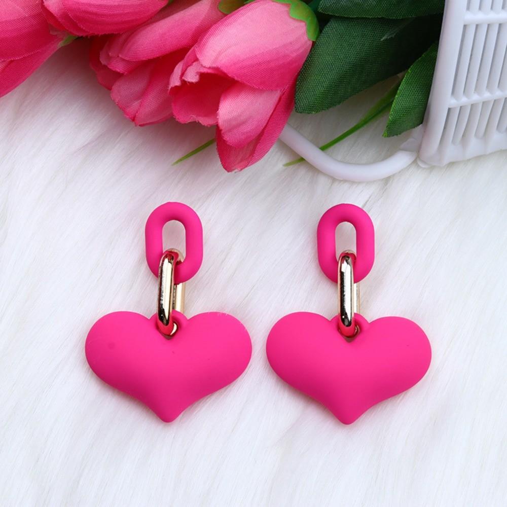 Pinkdudu Конфетные Цветные Сердечки Акриловые Серьги Простые Модные Цепочки Свисающие Серьги Женские Украшения PD2286 M горячий розовый