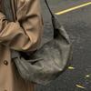 Large-capacity women's bags autumn new suede dumpling bags to work commuter bags fashionable and simple shoulder bags