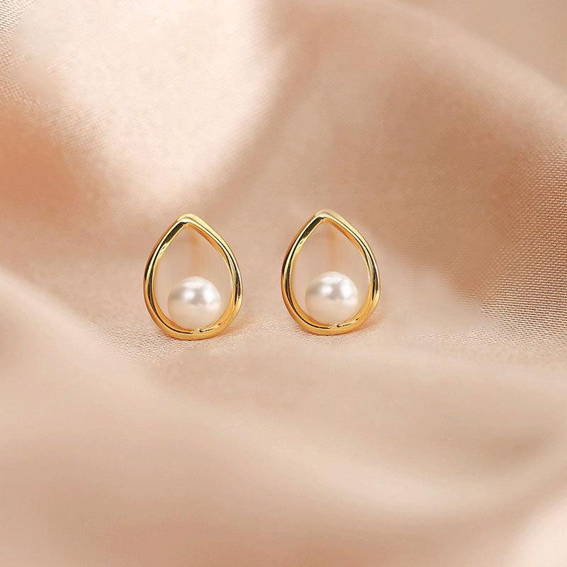 Earrings Water Drop Shape Pearl Temperament New High-end Classic Versatile Earrings