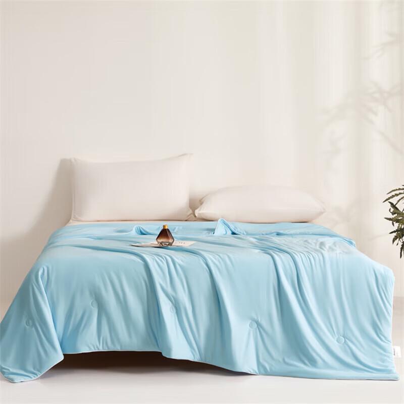 

Yilian YL-831 Cooling Summer Quilt