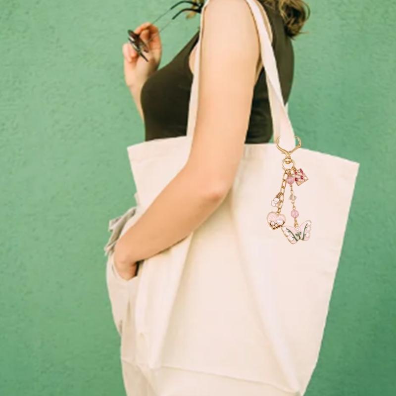 Fashionable Butterfly Keychain Cuteness Purse Pendant Fashion Key Jewelry Present for Youthful Fashion Enthusiasts