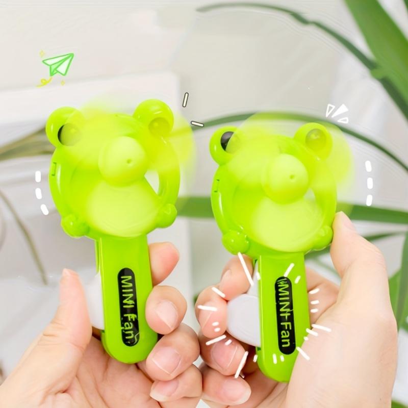 8pcs Mini Cartoon Frog Shaped Portable Handheld Fan Gift Set,Adult Party Birthday Gifts,Pinata Filler,Suitable for Summer Parties,Group Dining Scenes