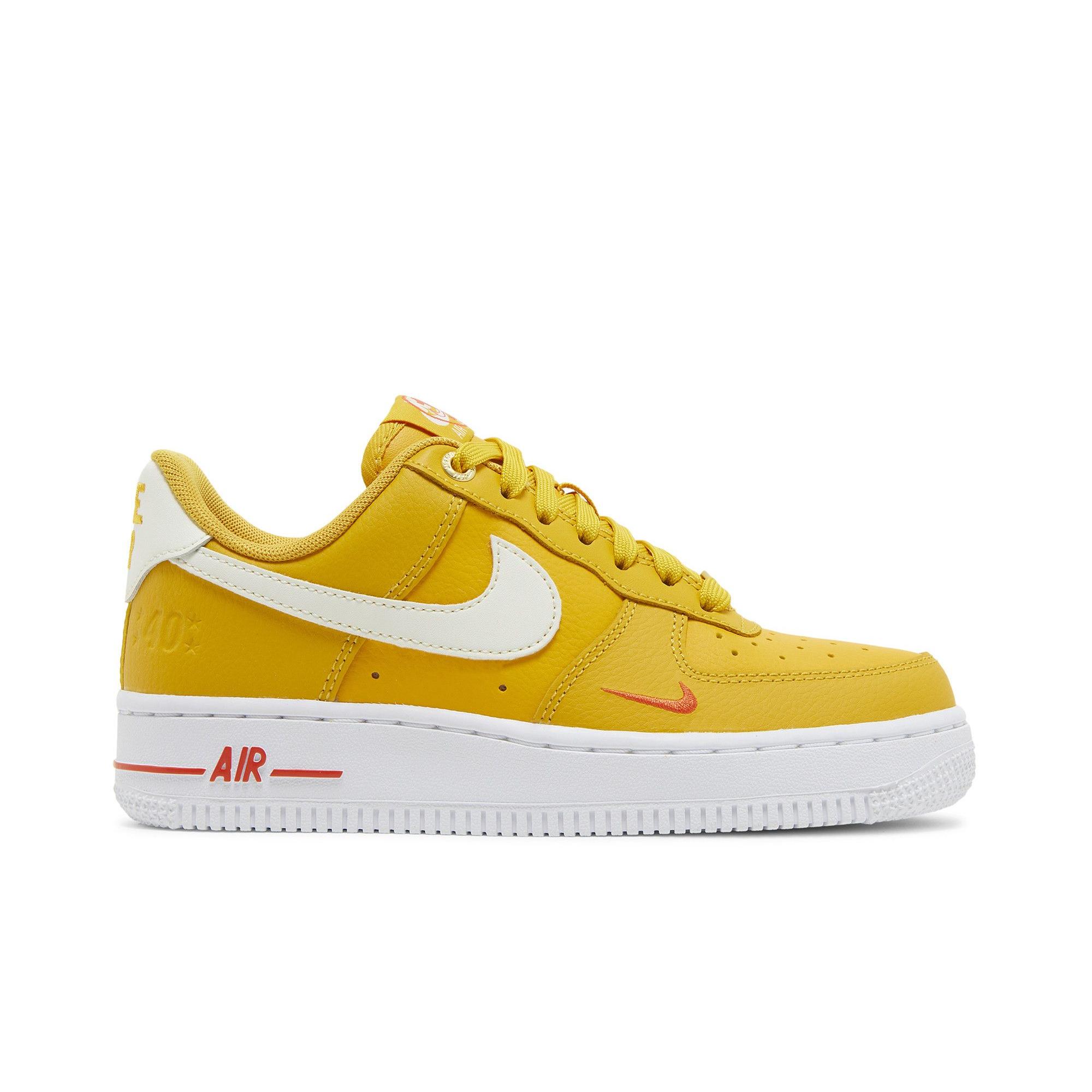 Nike Womens Air Force 1 07