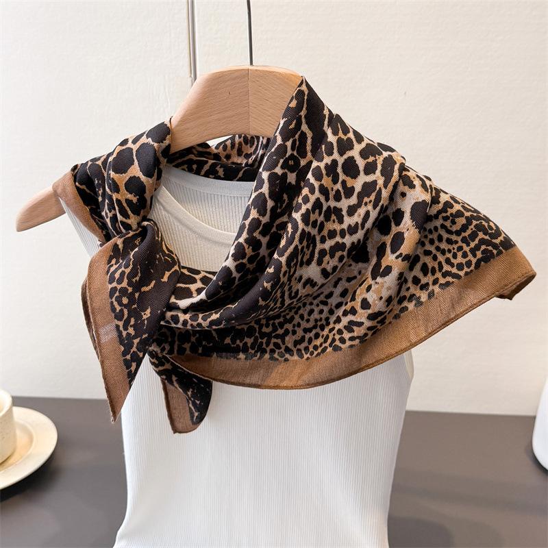 Polka Dot Style Herringbone Pattern Cotton And Linen Small Square Scarf Silk Scarf Imitation Velvet Headscarf Shawl Sun Protection Scarf Women'S Scarf