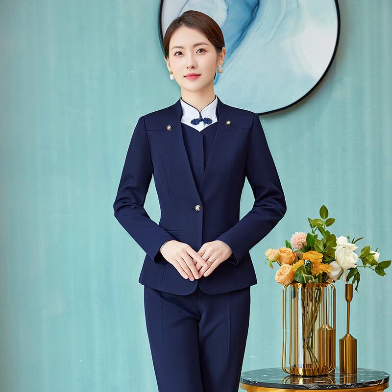 

Women s Professional Hotel & Restaurant Uniform Set M