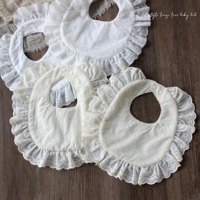Spitzen-Lätzchen im koreanischen Stil mit Tasche: Verdicktes, wasserdichtes, besticktes U-förmiges Design für Mädchen.