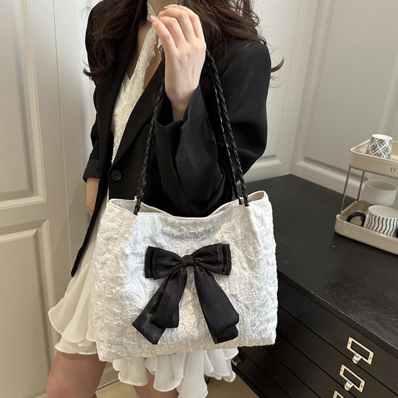 Women's Fashion Bow Tote Bag - Contemporary Color-Block Pattern with Luxe Touch, Ideal for Work & Weekend Activities CLE