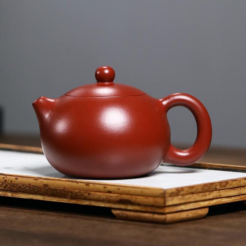 Yixing Zisha Tea Set - Xishi Teapot & Cups