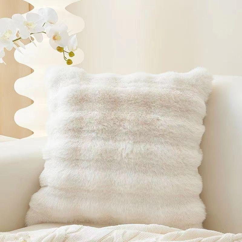 

Cream Style Pillow Light Luxury Rabbit Plush Pillowcase Plush Living Room Home Sofa Bedroom Bedside Beige Backrest 45 * 45 pillowcase