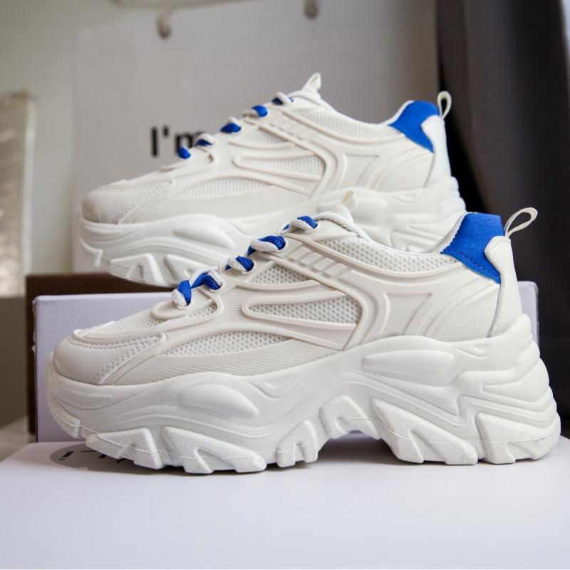 Women New Fashion Platform Sport Shoes Women 2026 New Summer Casual Chunky Sneakers Women Mesh Platform Shoes