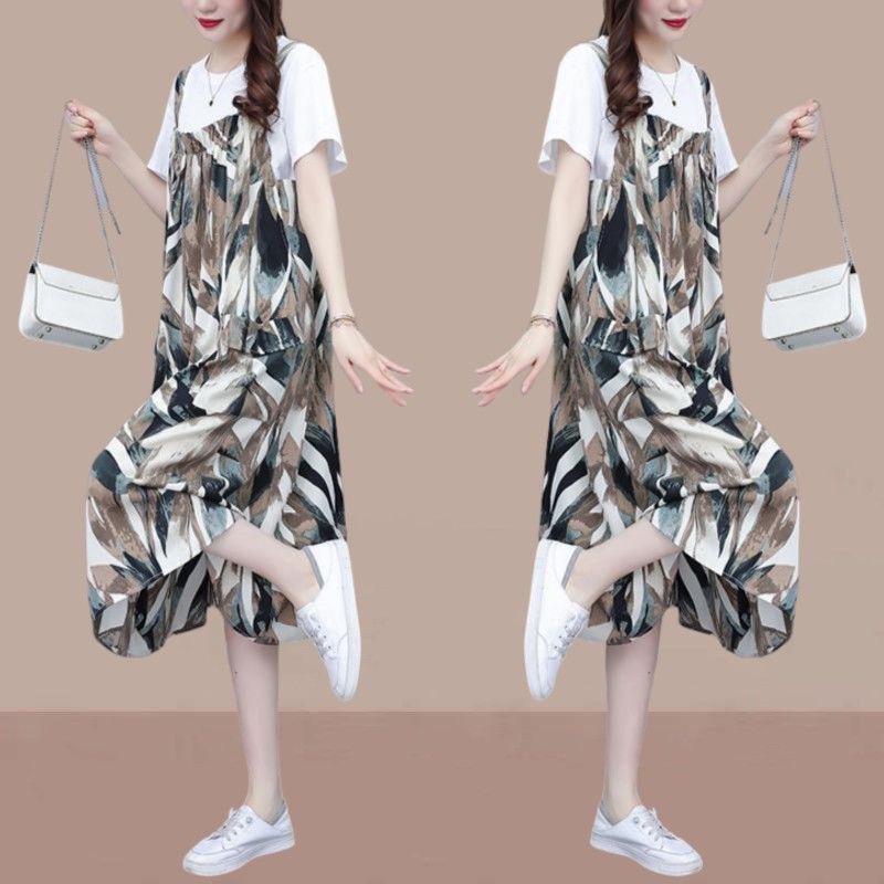 Korean Style Casual Pinafore Dress Set: Loose, Slimming, and Gentle Two-Piece with Short Sleeves