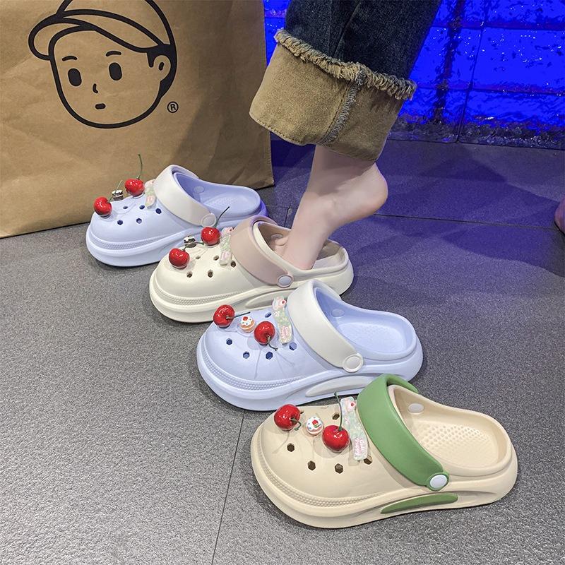 Creative and cute personality small cherry hole shoes women's summer wear high value soft thick sole non-slip light and comfortable slippers