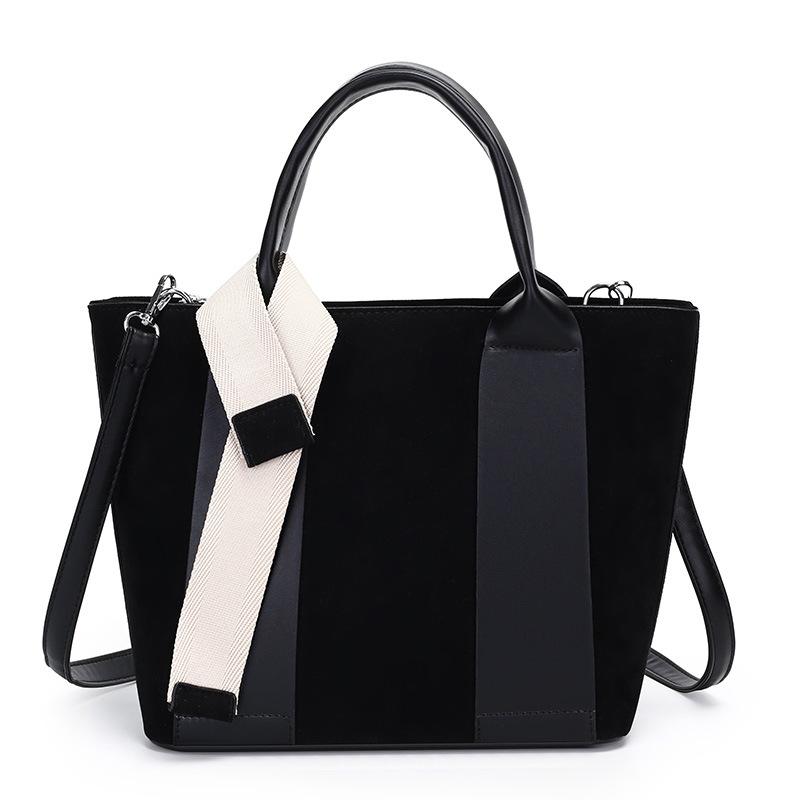 Fashion Women's Bag Crossbody Bag Season New Shoulder Bag Commuting Trend Large Capacity Handbag Tote Bag
