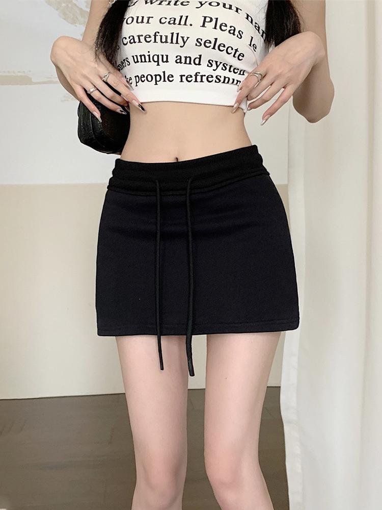 Серая спортивная юбка женская летняя с высокой талией тонкая эластичная юбка — фото 3