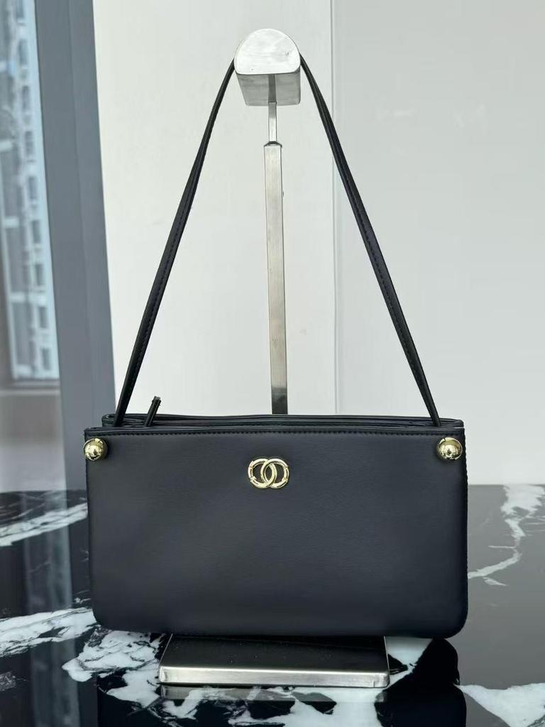 Old Money Style Women's Black Underarm Bag: High-End, Small Niche Design Mahjong Handbag for Commuting