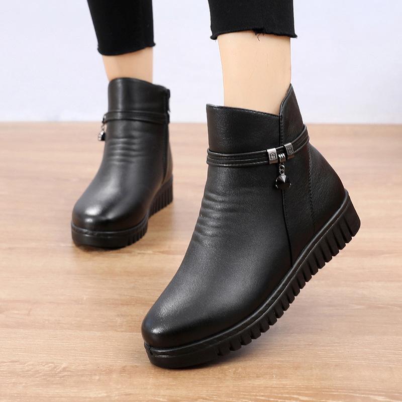 Winter Mother Shoes Women Wedge Heels Snow Boots Pure Black Warm Plush Ladies Ankle Boots Wedges Heel 3cm Plus Size 42