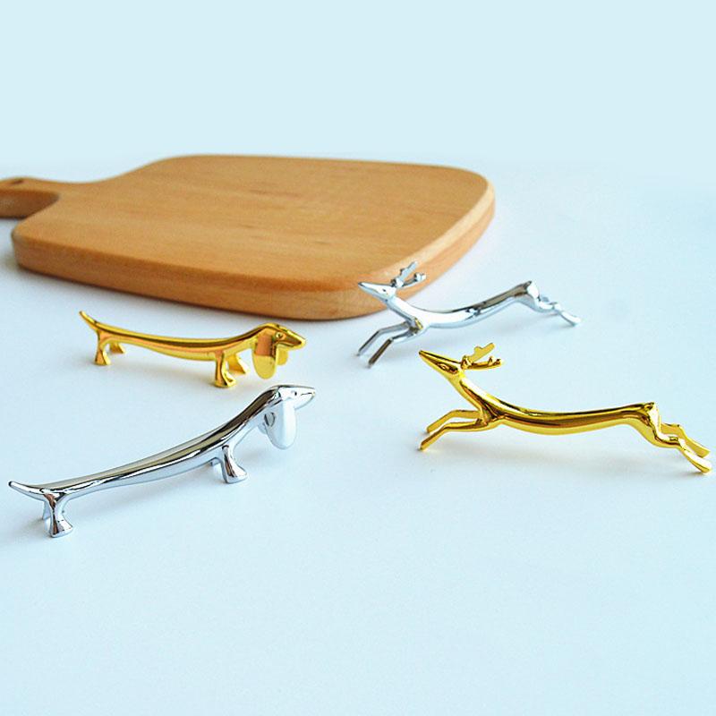 45AD121AD Art Craft Zinc Alloy Cutlery Bracket Holder Silver Cute Tableware Rack Holder Fawn /Little Dog Shape Cutlery Storage