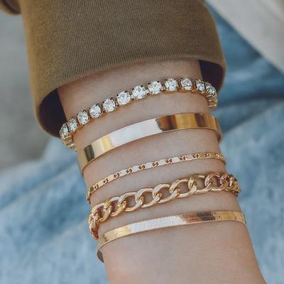 Set di Braccialetti Geometrici con Strass Vintage Europeo-Americano: Catena a Artiglio in Rame Fatta a Mano con Design Multi-Elemento