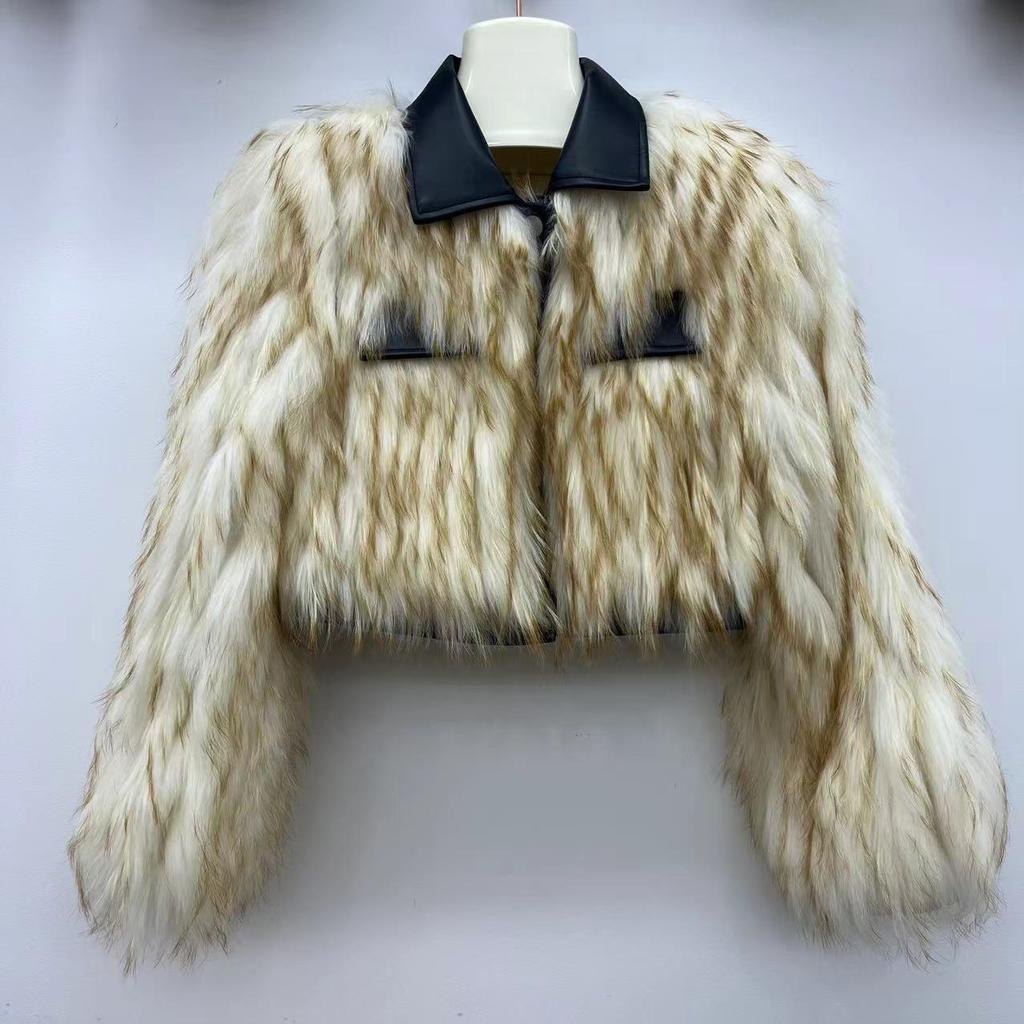 Women's Short Real Raccoon Wool Coat Sheepskin Square Collar Youthful Slim Fur Striped Coat for Women