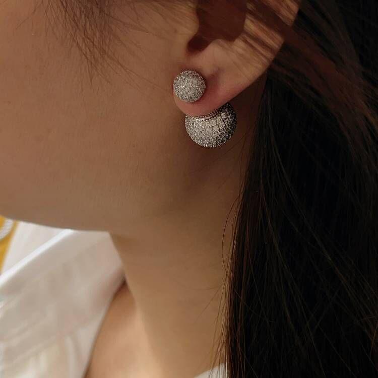 Luxusní náušnice se zirkony a bublinkami: Elegantní, všestranné a stylové šperky