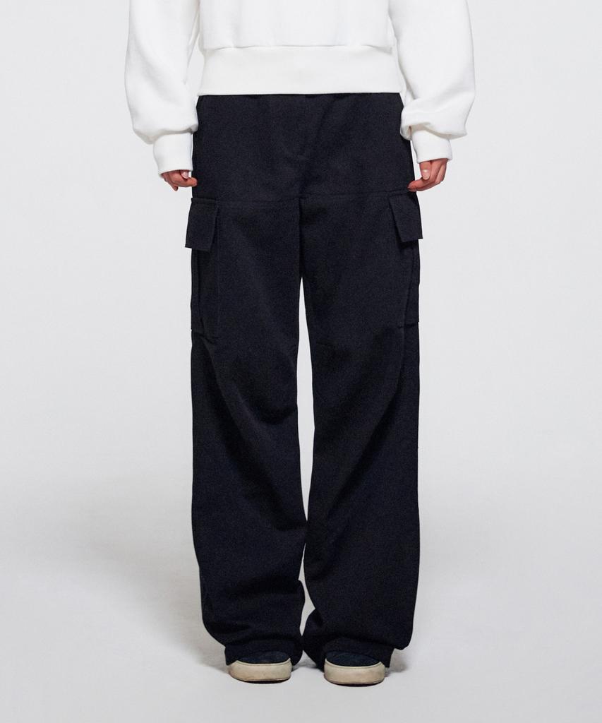 ERA Women Diagonal Cut Cargo Pants - Black