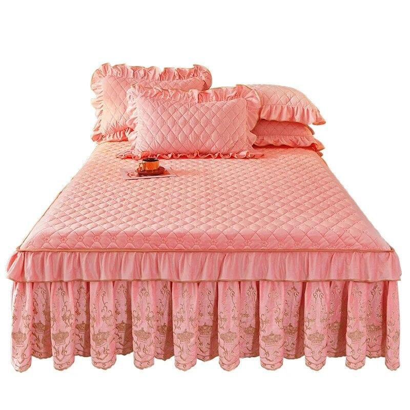 Colcha de cama de veludo europeia king size queen conjunto de luxo bordado saia de cama macia com 2 fronhas dropshipping