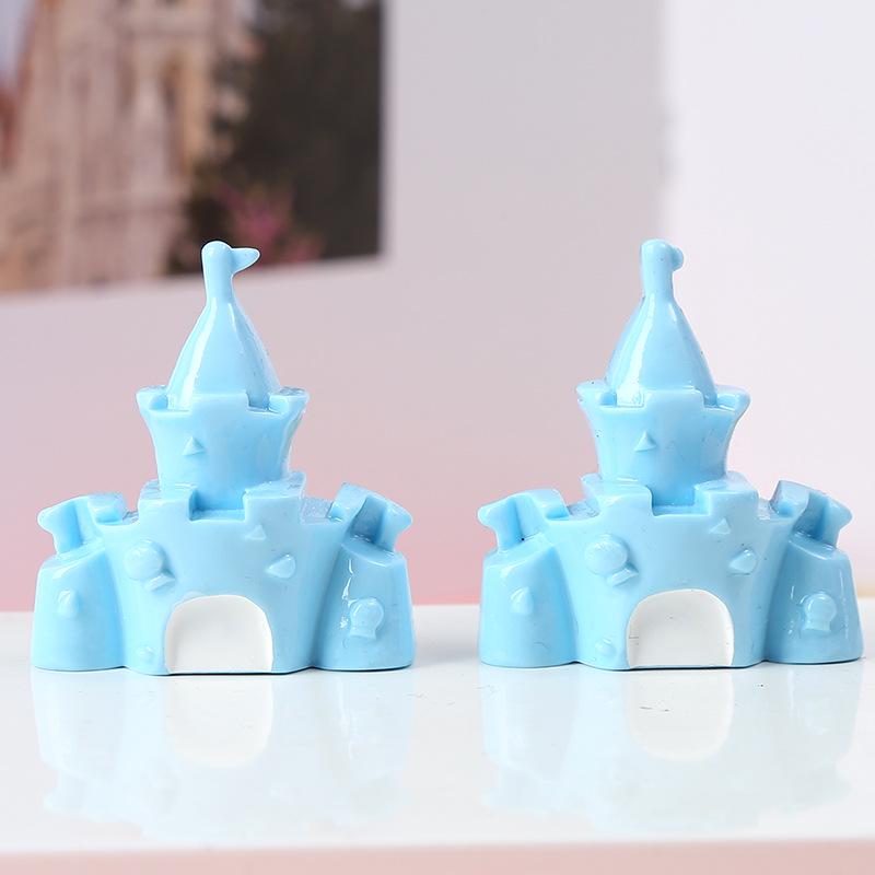 Resin 3D Cartoon Castle Pendant Phone Case Toy Jewelry and Stationery Ornament