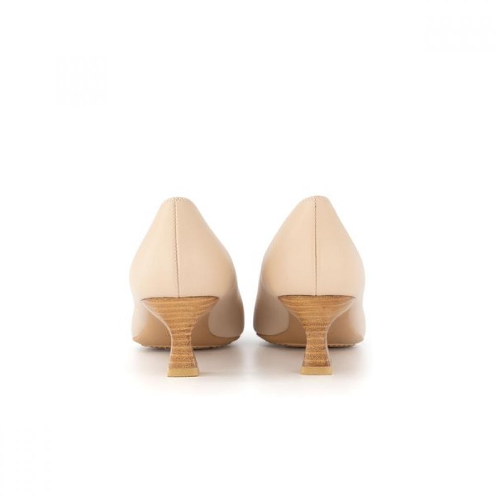 BeCaCCino Women S Shoe  823002  C 1326 