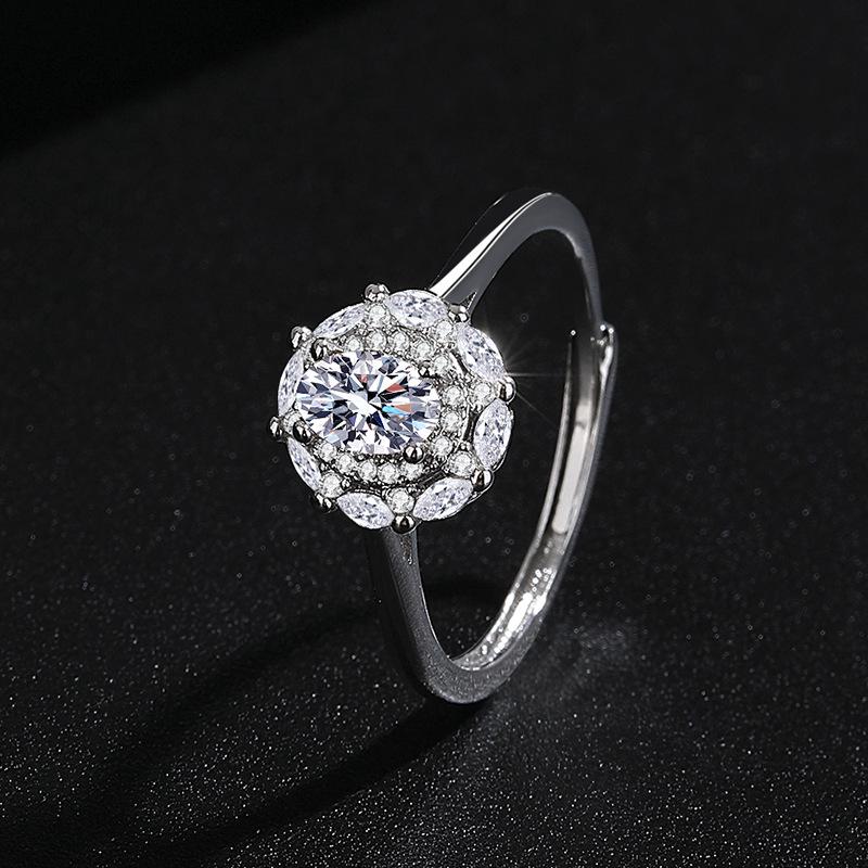 European and American Women's Diamond Marquise Ring: Elegant, High-Quality, and Versatile Design.