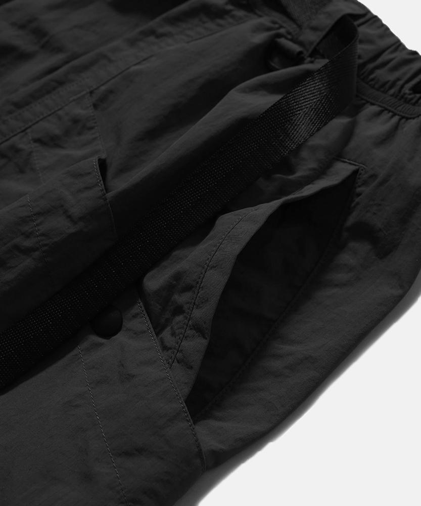 Moif [Ss26] Hiker Airflow Shorts / Black