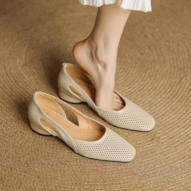 2025 spring and summer new versatile niche hollow hole single shoes explosion low heel soft leather square head explosion soft sole women's shoes
