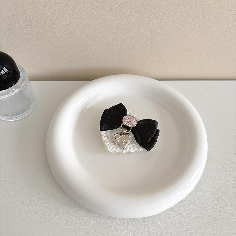 Lace Bow, Rhinestone Love Pendant, Mobile Phone Airbag Bracket, Light Luxury Women'S Model, Paste-Type, Retractable For Watching Dramas