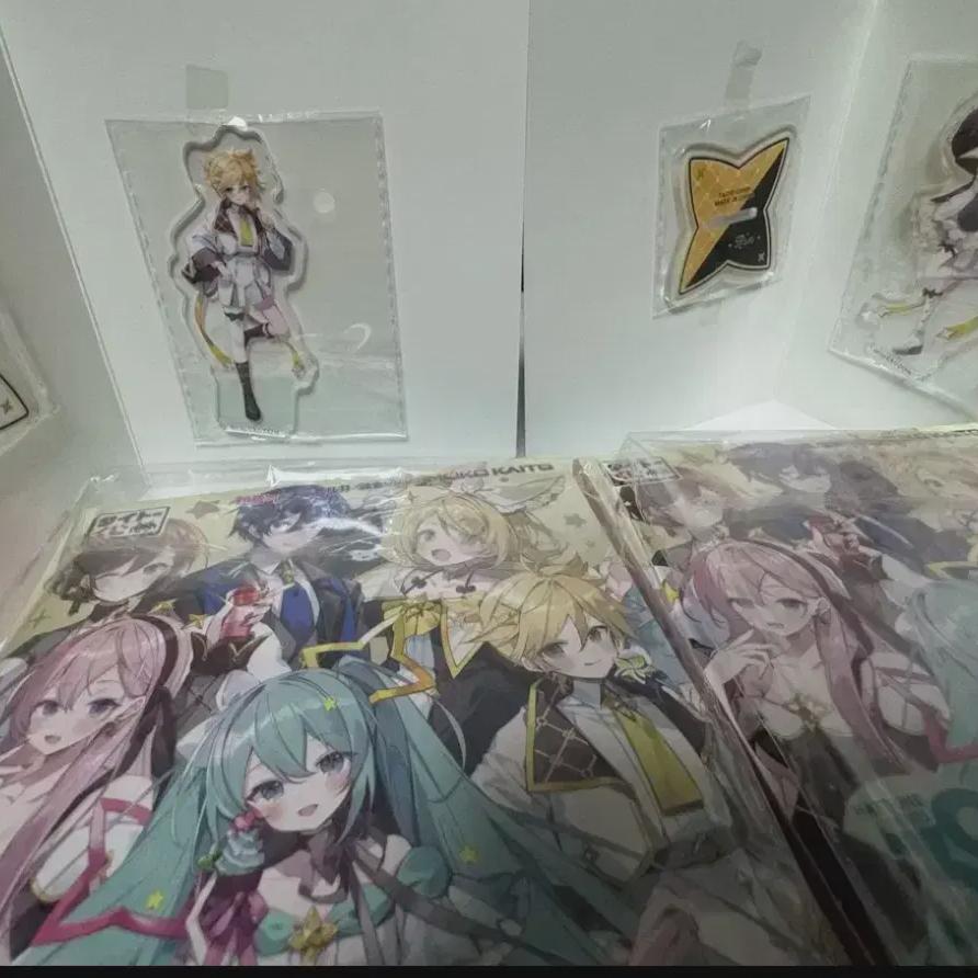 

Miku Day D Award Kagamine Rinren Batch