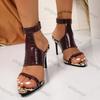 Mode Damen High Heels in Übergröße 2025 Sommer spitze dünne Absätze Vintage Sandalen mit quadratischem Knopf Mode Luxus Sexy Rutschfeste Pumps