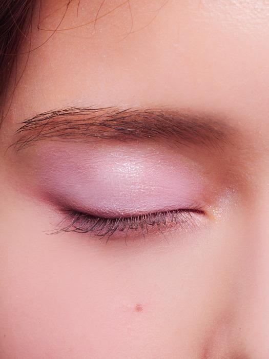 MilleFee Van Gogh Eyeshadow Palette 09 Almond Blossom