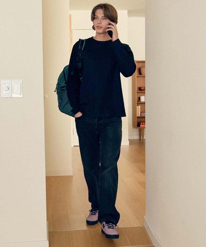 BASIC HOUSE Knit-Like Round Neck Long Sleeve T-Shirt Black Lzts6105