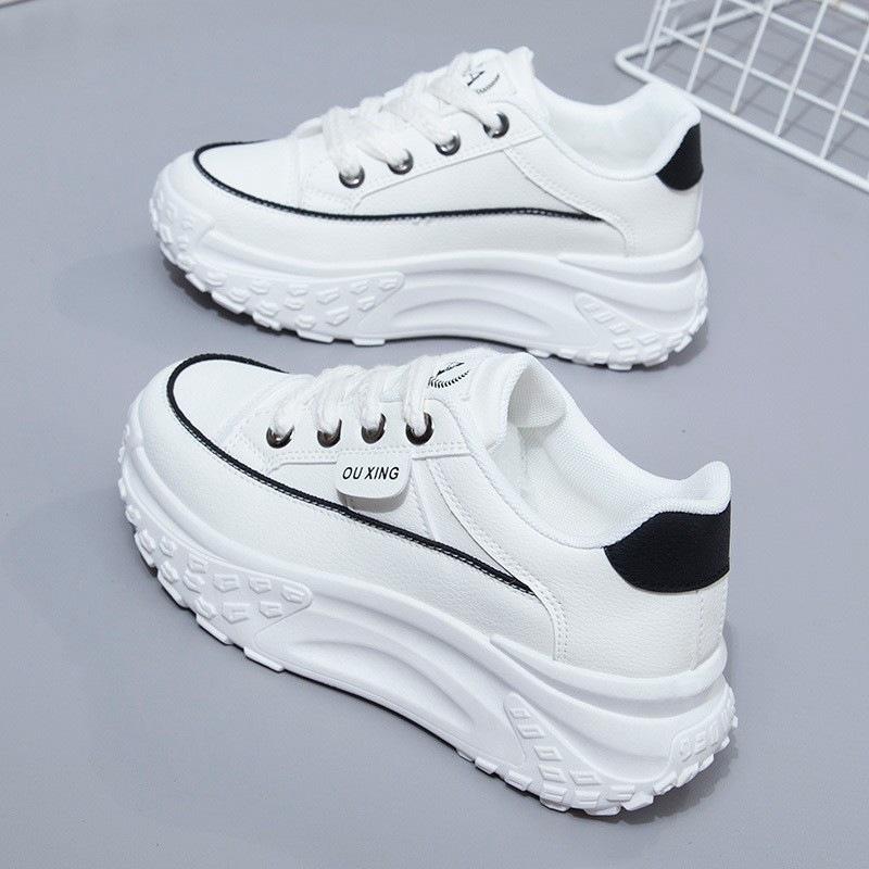 Thick-soled 22 new autumn and winter leisure sports heightening dad white shoes leather muffin summer