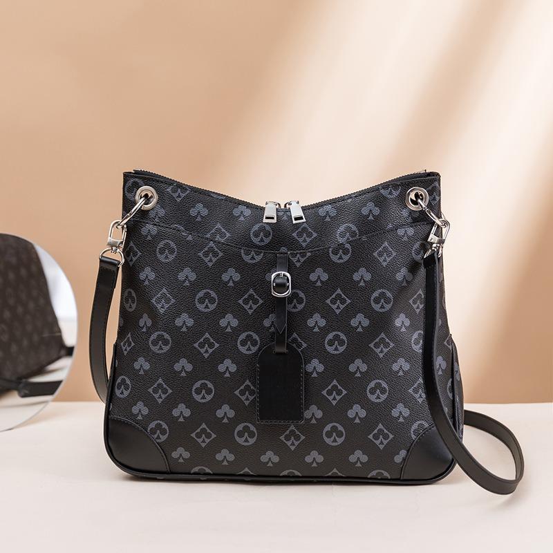 New Women's Bag Playing Card Printed Tote Bag Retro Contrasting Color Bucket Bag Women's Commuter Shoulder Messenger Bag