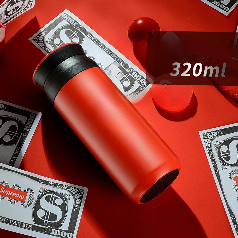 Trendiger tragbarer Becher aus Edelstahl für Herren, gehobener Studentenbecher, kreativer Becher fürs Auto.